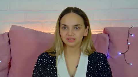 AnitaVenture online show from 10/02/25, 04:25