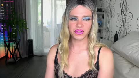 anjalin_sososok online show from 06/02/26, 03:52