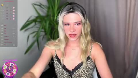 Snapshot of anjalin_sososok chatting on 07/09/26, 03:10 anjalin_sososok online show from 07/09/26, 03:10