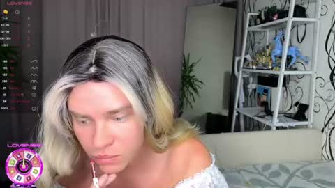 Snapshot of anjalin_sososok chatting on 07/12/26, 02:02 anjalin_sososok online show from 07/12/26, 02:02