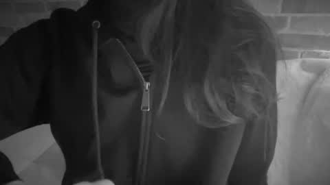 Anje online show from 12/16/25, 06:24