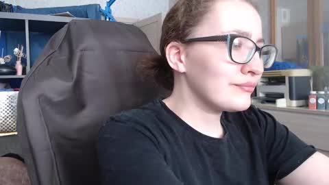 Nameless online show from 02/17/25, 05:36