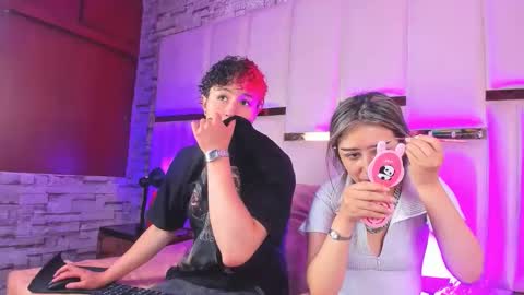 ANGEL AND TEFY online show from 11/24/25, 05:01