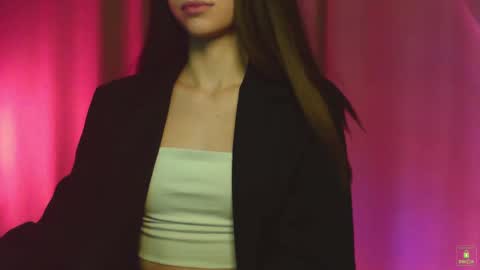 Anna online show from 02/21/25, 11:33