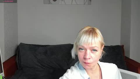 Snapshot of ann_annise chatting on 05/11/26, 02:45 ann_annise online show from 05/11/26, 02:45