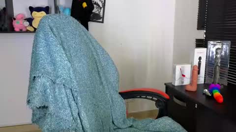 Only fans   online show from 02/10/25, 06:56