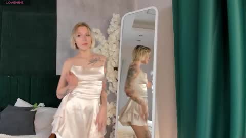 Snapshot of ann_garcia chatting on 02/20/26, 12:51 ann online show from 02/20/26, 12:51