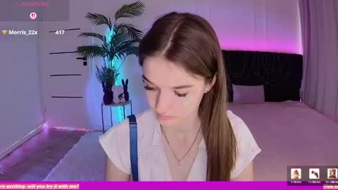 ann_woood online show from 05/05/26, 04:04