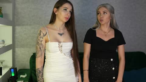 anna13121312 online show from 02/05/25, 07:53