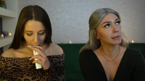 anna13121312 online show from 02/23/25, 08:55