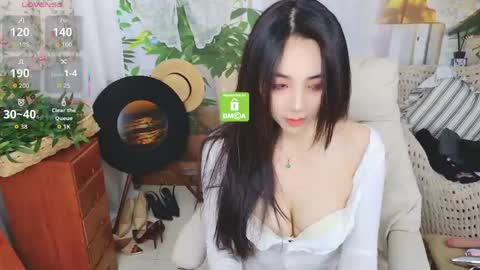 Snapshot of anna6513812 chatting on 04/07/26, 03:29 anna6513812 online show from 04/07/26, 03:29