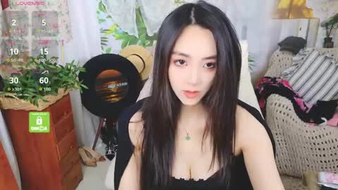 Snapshot of anna6513812 chatting on 04/10/26, 03:34 anna6513812 online show from 04/10/26, 03:34