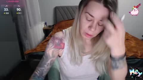 Anadirectgirl online show from 12/06/24, 11:22