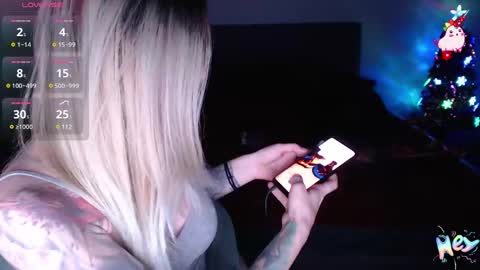 Anadirectgirl online show from 12/07/24, 12:35