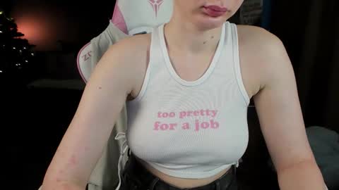 AnnaThe next stream is tomorrow online show from 12/19/25, 05:36