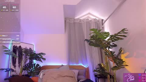 Anna online show from 02/01/25, 11:32