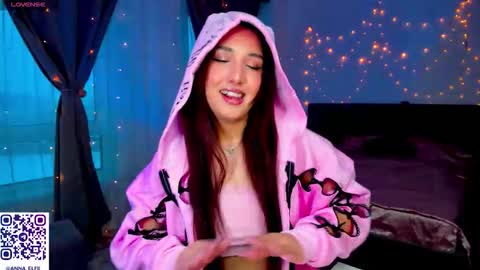 Snapshot of anna_elfiii chatting on 02/11/26, 02:33 anna_elfiii online show from 02/11/26, 02:33