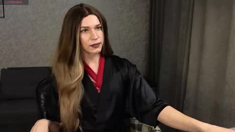 Anna online show from 04/18/26, 08:42