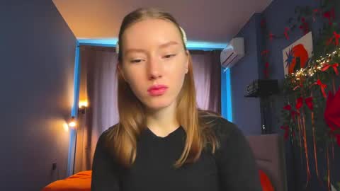 Anna online show from 03/25/26, 07:25