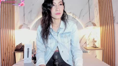 anna online show from 12/29/24, 07:43