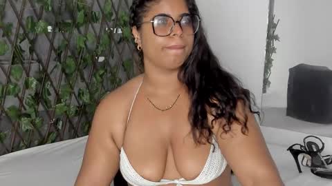 anna_sex_m online show from 02/01/26, 09:35