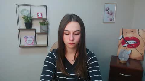 anna_sia_ online show from 11/12/25, 09:42