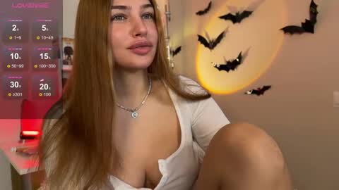 Anna online show from 10/24/25, 02:08