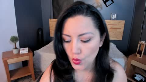 Anna online show from 01/09/25, 03:26