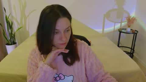 annaabels online show from 10/26/25, 06:36