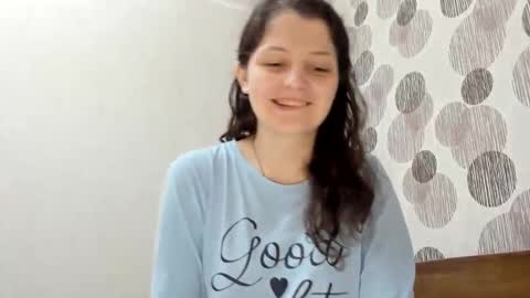 Snapshot of annaahcharm chatting on 02/05/25, 10:22 annaahcharm online show from 02/05/25, 10:22
