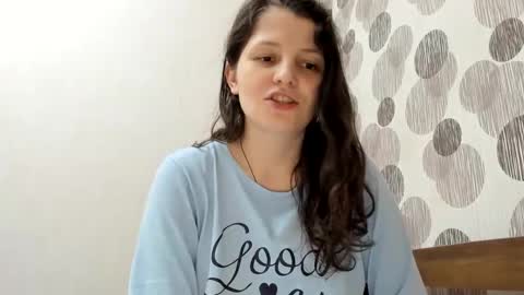 Snapshot of annaahcharm chatting on 02/19/25, 04:33 annaahcharm online show from 02/19/25, 04:33
