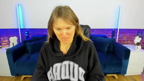 Annabel online show from 02/01/26, 06:45