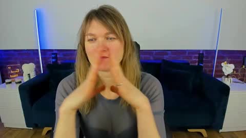 Annabel online show from 02/12/26, 06:36