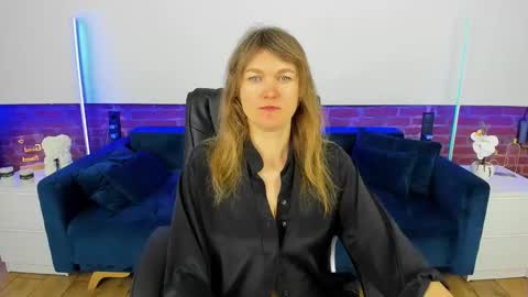 Annabel online show from 02/15/26, 06:32