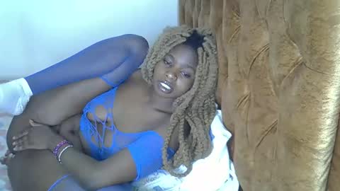 Snapshot of annabellapretty chatting on 10/15/25, 01:17 annabellapretty online show from 10/15/25, 01:17