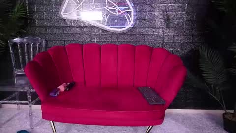 Anna online show from 11/26/25, 05:30