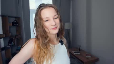 Snapshot of annabuck chatting on 03/04/26, 07:47 Ann online show from 03/04/26, 07:47