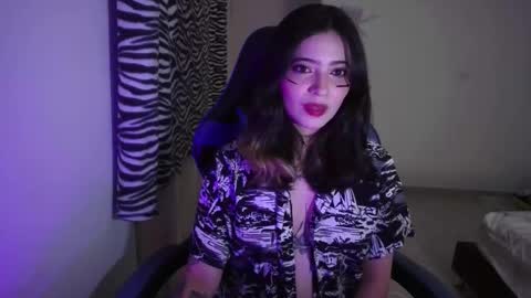 Snapshot of annacrow chatting on 10/03/25, 03:03 Anna online show from 10/03/25, 03:03