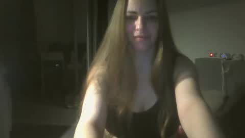 annadiamond1 online show from 10/08/25, 10:07