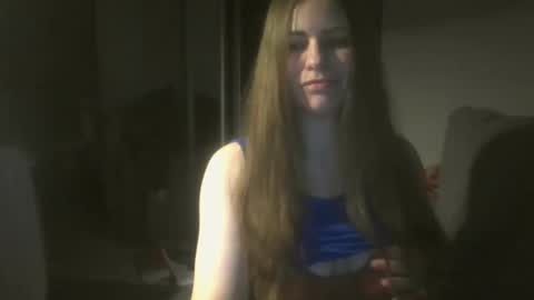 annadiamond1 online show from 10/13/25, 10:32
