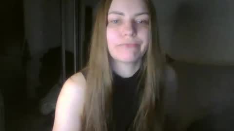 annadiamond1 online show from 04/28/26, 10:59