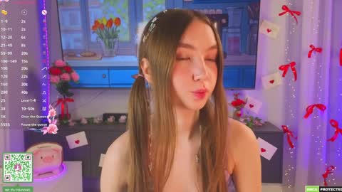 Holly Molly Im Polly online show from 03/28/26, 08:19