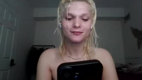 AnnaMarrie online show from 03/28/26, 05:34