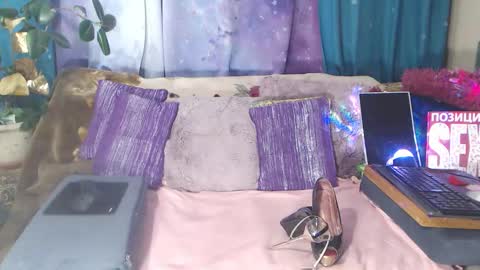 AnnaMila online show from 11/02/25, 02:19