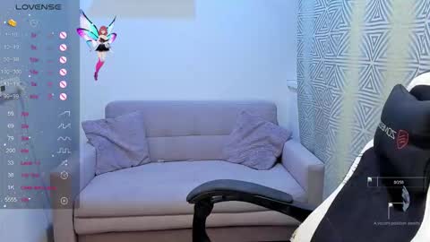 im Sophie  online show from 11/26/25, 04:08