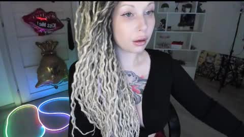 Snapshot of annanebula chatting on 05/31/26, 06:09 Anna online show from 05/31/26, 06:09