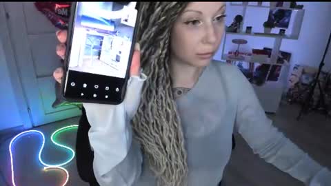 Anna online show from 08/07/26, 05:37