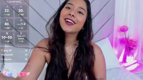 Snapshot of annaqueen_ chatting on 01/13/25, 07:21 Anna online show from 01/13/25, 07:21