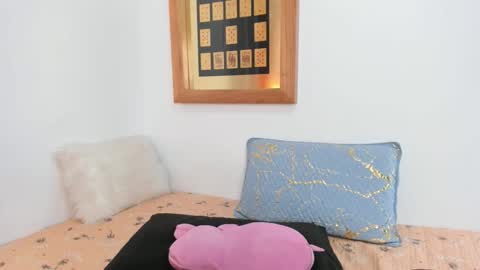 Snapshot of annavalente_ chatting on 02/28/25, 03:37 anna online show from 02/28/25, 03:37