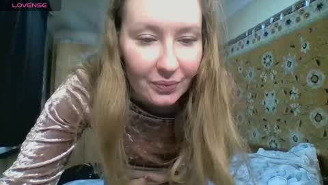 AnnaXLovers online show from 04/25/26, 01:41